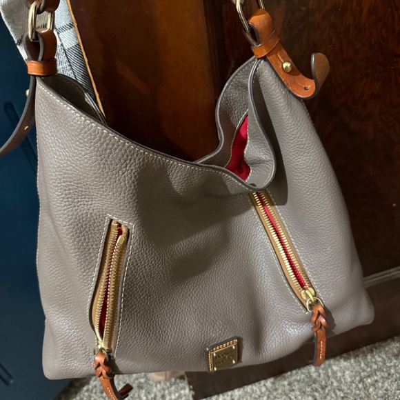 Purse - Picture 2 of 2